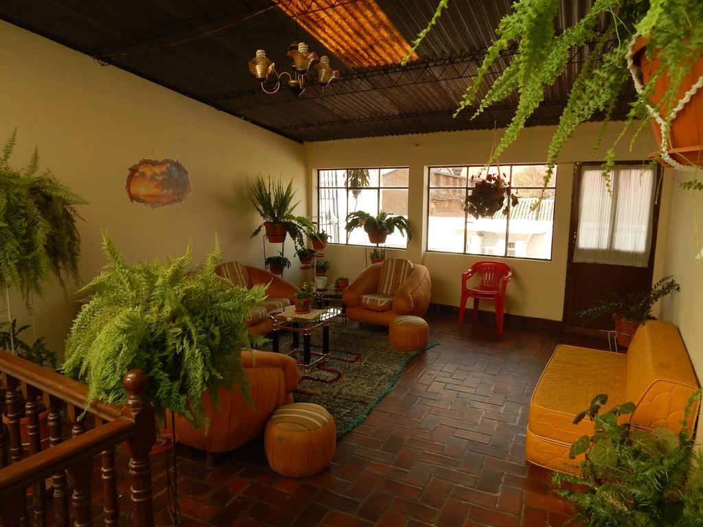Отель Casa De Huespedes Isabella Сукре Экстерьер фото